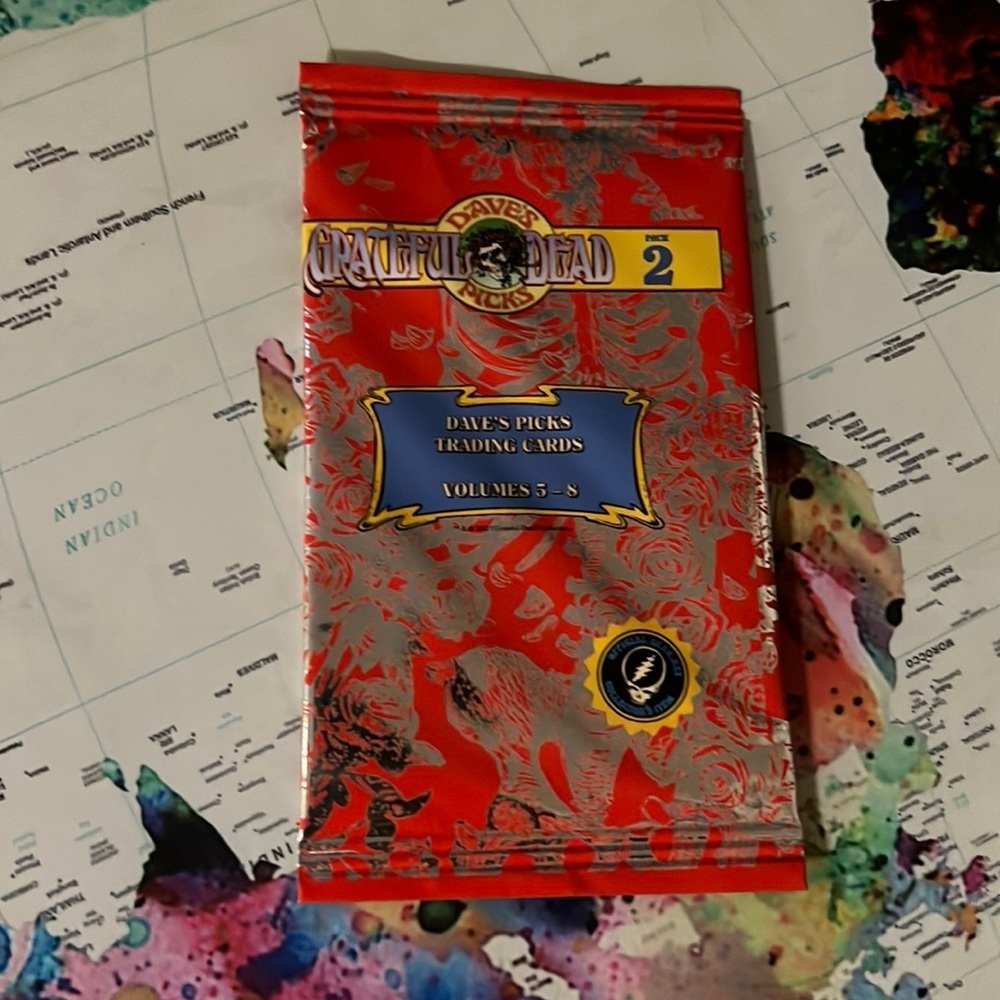 Grateful Dead Dave's Picks Trading Cards
Vol 5-8 LIMITED 500
One pack of 2